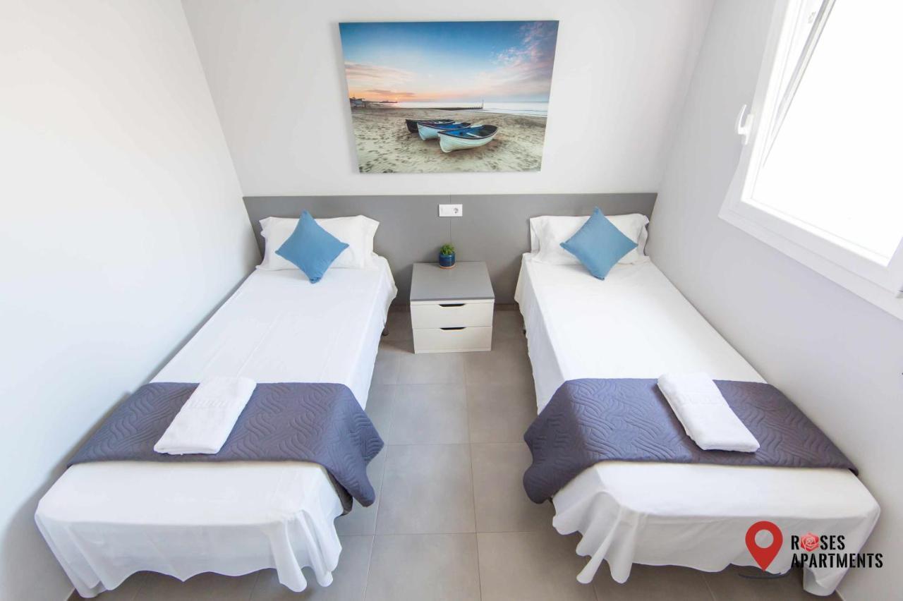 Roses Apartments Ocean 2 Habitaciones Vista Mar Lateral Екстериор снимка