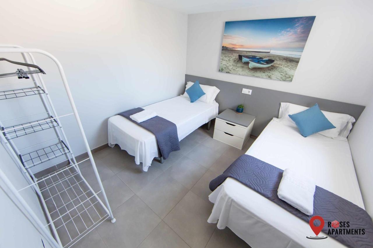 Roses Apartments Ocean 2 Habitaciones Vista Mar Lateral Екстериор снимка